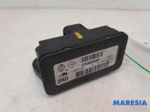 Gebruikte Computer esp Renault Megane III Grandtour (KZ) 1.2 16V TCE 115 Prijs € 19,50 Margeregeling aangeboden door Maresia Parts
