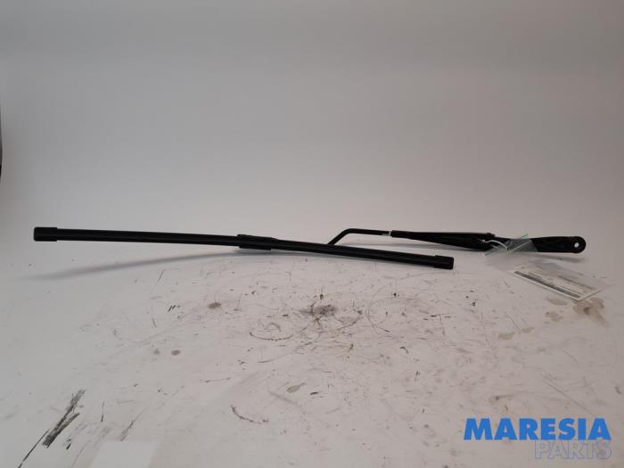 FIAT Punto 3 generation (2005-2020) Front Wiper Arms 51701422 23867097