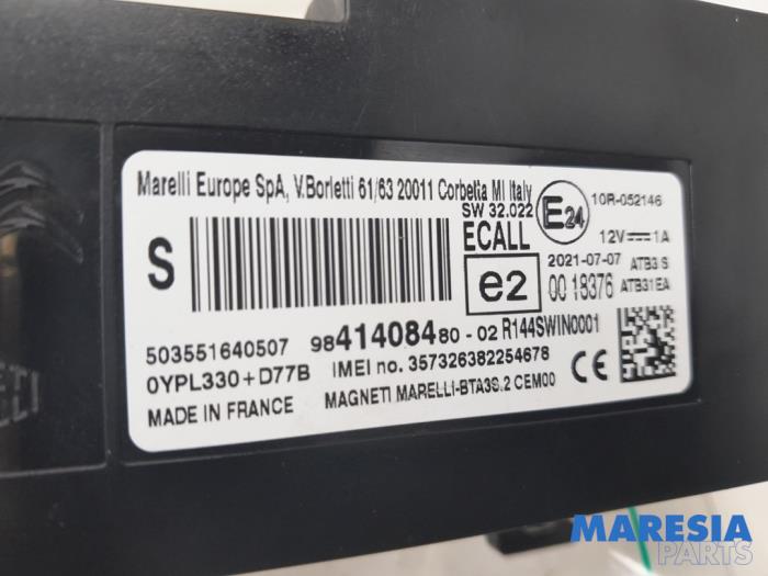 Radio module van een Peugeot Expert (V1/VA/VB/VE/VF/VT/VY) 2.0 Blue HDi 120 16V 2021