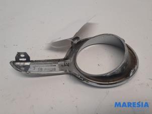 Gebruikte Sierstrip Peugeot 208 I (CA/CC/CK/CL) 1.2 Vti 12V PureTech 82 Prijs € 30,00 Margeregeling aangeboden door Maresia Parts