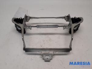 Gebruikte Luchtrooster Dashboard Lancia Ypsilon (312) 0.9 TwinAir 85 Prijs € 60,00 Margeregeling aangeboden door Maresia Parts