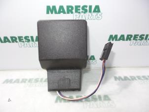 Gebruikte Sensor regen Alfa Romeo 147 (937) 1.9 JTD Prijs € 50,00 Margeregeling aangeboden door Maresia Parts