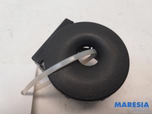 Gebruikte Transponderring Opel Vivaro 1.6 CDTI BiTurbo 140 Prijs € 30,25 Inclusief btw aangeboden door Maresia Parts