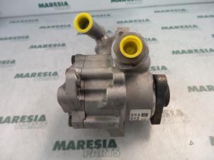 Gebruikte Servopomp Lancia Kappa 2.0 20V LE,LS Prijs € 50,00 Margeregeling aangeboden door Maresia Parts