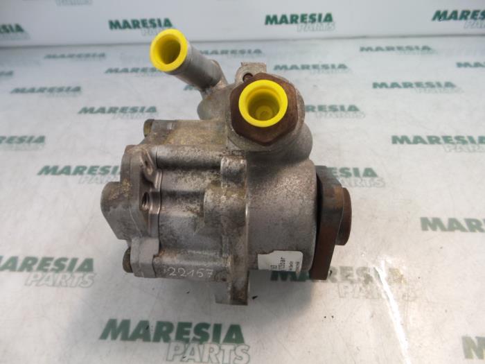 Gebruikte Servopomp Lancia Kappa 2.0 20V LE,LS Prijs € 40,00 Margeregeling aangeboden door Maresia Parts