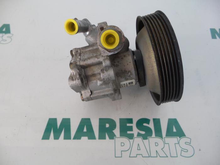 Gebruikte Stuurpomp Alfa Romeo 146 (930B) 1.4 Twin Spark 16V Prijs € 50,00 Margeregeling aangeboden door Maresia Parts