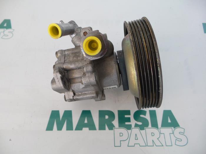 Gebruikte Stuurpomp Alfa Romeo 146 (930B) 1.6 Twin Spark 16V Prijs € 50,00 Margeregeling aangeboden door Maresia Parts