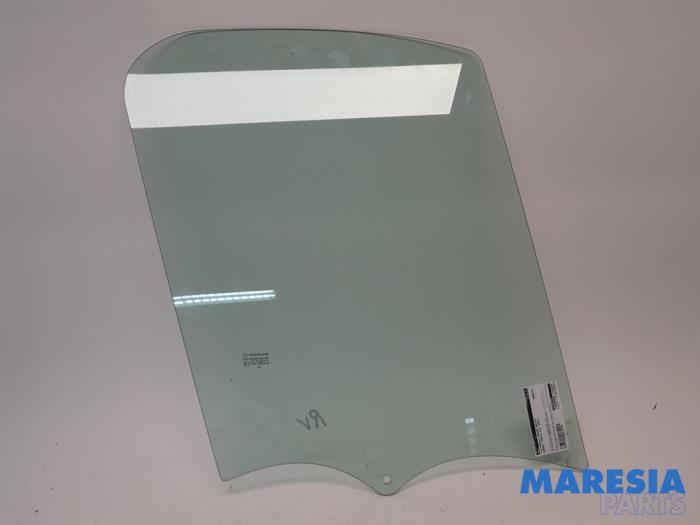 RENAULT Trafic 3 generation (2014-2023) Front Right Door Glass 43R000464 25174626
