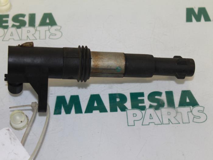 Gebruikte Bobine Fiat Stilo (192A/B) 2.4 20V Abarth 3-Drs. Prijs € 15,00 Margeregeling aangeboden door Maresia Parts