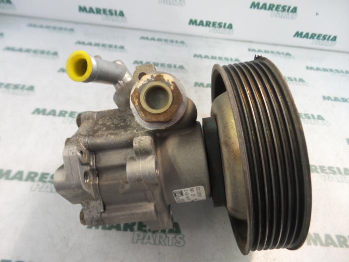 ALFA ROMEO 155 167 (1992-1997) Power Steering Pump 60618477 19447265
