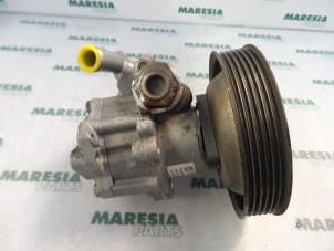 Gebruikte Pomp Servo Alfa Romeo 155 (167) 1.6 Twin Spark 16V Prijs € 50,00 Margeregeling aangeboden door Maresia Parts