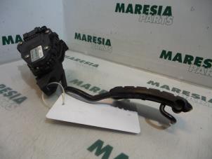 Gebruikte Gaspedaalpositie Sensor Renault Laguna II (BG) 1.8 16V Prijs € 40,00 Margeregeling aangeboden door Maresia Parts