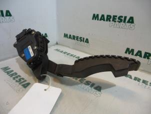 Gebruikte Gaspedaalpositie Sensor Renault Laguna II Grandtour (KG) 3.0 V6 24V Prijs € 30,00 Margeregeling aangeboden door Maresia Parts