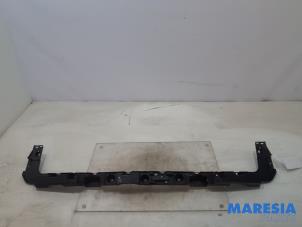 Gebruikte Bumperframe achter Alfa Romeo Stelvio (949) 2.0 T 16V Q4 Prijs € 30,00 Margeregeling aangeboden door Maresia Parts