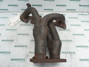 Gebruikte Spruitstuk Uitlaat Alfa Romeo 146 (930B) 1.8 Twin Spark 16V Prijs € 50,00 Margeregeling aangeboden door Maresia Parts