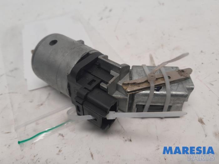 PEUGEOT RCZ 1 generation (2010-2014) Ignition Lock 36410600