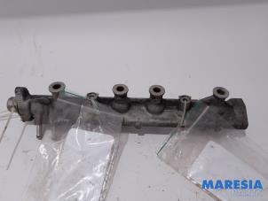 Gebruikte Injector brug Renault Megane (BA) 2.0i ,Autom. Prijs € 50,00 Margeregeling aangeboden door Maresia Parts