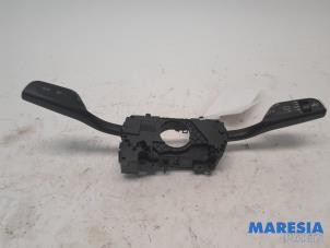 Gebruikte Combischakelaar Stuurkolom Alfa Romeo Stelvio (949) 2.0 T 16V Q4 Prijs € 165,00 Margeregeling aangeboden door Maresia Parts