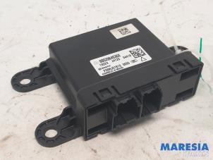 Gebruikte Module PDC Alfa Romeo Stelvio (949) 2.0 T 16V Q4 Prijs € 95,00 Margeregeling aangeboden door Maresia Parts