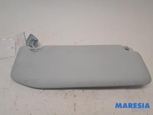 Gebruikte Zonneklep Peugeot 2008 (CU) 1.2 Vti 12V PureTech 82 Prijs € 25,00 Margeregeling aangeboden door Maresia Parts