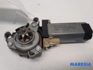 Gebruikte Stoelmotor Peugeot RCZ (4J) 1.6 16V THP Prijs € 119,95 Margeregeling aangeboden door Maresia Parts