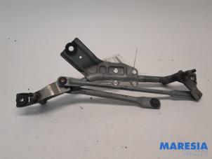 Gebruikte Ruitenwis Mechaniek Fiat Punto III (199) 1.3 JTD Multijet 85 16V Prijs € 40,00 Margeregeling aangeboden door Maresia Parts