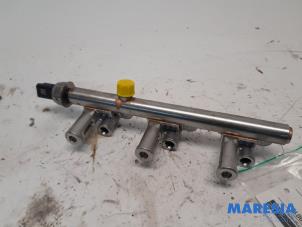 Gebruikte Common rail (Injectie) Citroen C3 (SX/SW) 1.2 12V e-THP PureTech 110 Prijs € 29,99 Margeregeling aangeboden door Maresia Parts
