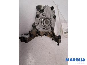 Gebruikte Oliepomp Citroen C3 (SX/SW) 1.2 12V e-THP PureTech 110 Prijs € 99,99 Margeregeling aangeboden door Maresia Parts