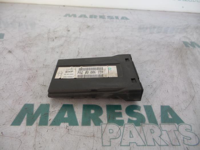Gebruikte Computer Diversen Renault Laguna II Grandtour (KG) 3.0 V6 24V Prijs € 42,50 Margeregeling aangeboden door Maresia Parts
