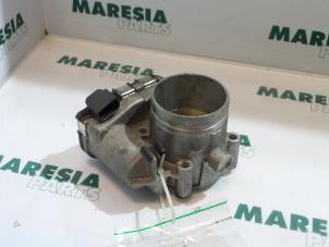 Gebruikte Gasklephuis Alfa Romeo 147 (937) 1.6 HP Twin Spark 16V Prijs € 75,00 Margeregeling aangeboden door Maresia Parts