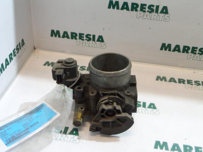 Gasklephuis Lancia Kappa, 1994 / 2001 2.0 20V LE,LS, Sedan, 4Dr, Benzine, 1.998cc, 107kW (145pk), FWD, 838A1000, 1994-10 / 2001-10, 838AA1AA (Gebruikt)