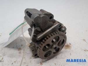 Gebruikte Oliepomp Alfa Romeo Giulia (952) 2.0 T 16V Veloce Q4 Prijs € 299,00 Margeregeling aangeboden door Maresia Parts