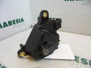 Gebruikte Gaspedaalpositie Sensor Renault Scénic II (JM) 2.0 16V Prijs € 35,00 Margeregeling aangeboden door Maresia Parts