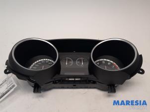 Gebruikte Instrumentenpaneel Alfa Romeo Giulietta (940) 1.75 TBI 16V QV Prijs € 149,00 Margeregeling aangeboden door Maresia Parts