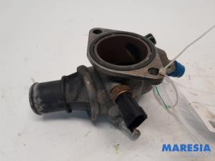 Gebruikte Thermostaathuis Alfa Romeo Giulietta (940) 1.75 TBI 16V QV Prijs € 65,00 Margeregeling aangeboden door Maresia Parts