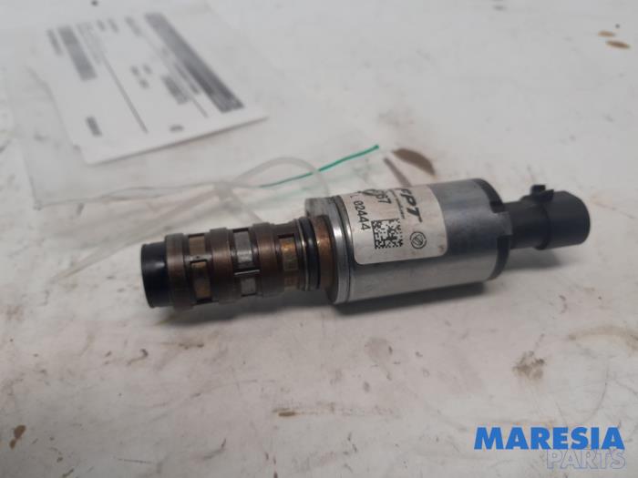 Gebruikte Nokkenas Sensor Alfa Romeo Giulietta (940) 1.75 TBI 16V QV Prijs € 34,95 Margeregeling aangeboden door Maresia Parts