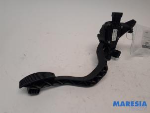 Gebruikte Sensor Gaspedaalpositie Alfa Romeo Giulietta (940) 1.75 TBI 16V QV Prijs € 50,00 Margeregeling aangeboden door Maresia Parts