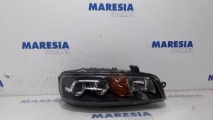 Gebruikte Koplamp rechts Fiat Punto II (188) 1.2 16V Prijs € 25,00 Margeregeling aangeboden door Maresia Parts
