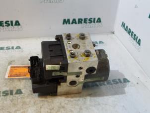 Gebruikte ABS Pomp Fiat Punto II (188) 1.9 DS 60 5-Drs. Prijs € 40,00 Margeregeling aangeboden door Maresia Parts