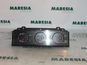 Gebruikte Display Interieur Renault Clio (B/C57/357/557/577) 1.8 GT 16V Kat. Prijs € 25,00 Margeregeling aangeboden door Maresia Parts