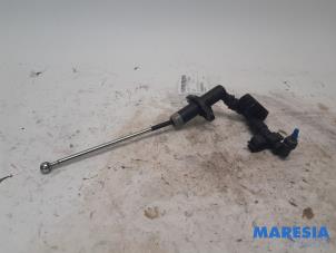 Gebruikte Koppelingspomp Alfa Romeo Giulietta (940) 1.75 TBI 16V QV Prijs € 35,00 Margeregeling aangeboden door Maresia Parts