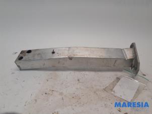 Gebruikte Subframe Alfa Romeo Giulietta (940) 1.75 TBI 16V QV Prijs € 35,00 Margeregeling aangeboden door Maresia Parts