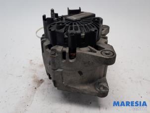 Gebruikte Dynamo Renault Megane III Coupe (DZ) 2.0 16V TCe 180 Prijs € 75,00 Margeregeling aangeboden door Maresia Parts