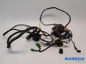 Gebruikte Trekhaak kabelset Citroen C3 (SC) 1.2 VTi 82 12V Prijs € 75,00 Margeregeling aangeboden door Maresia Parts