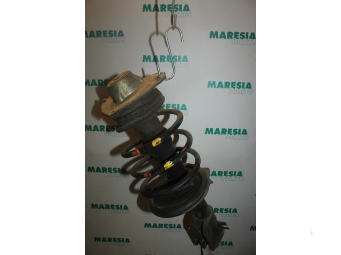 ALFA ROMEO 145 930 (1994-2001) Front Right Shock Absorber 60620559 19448168