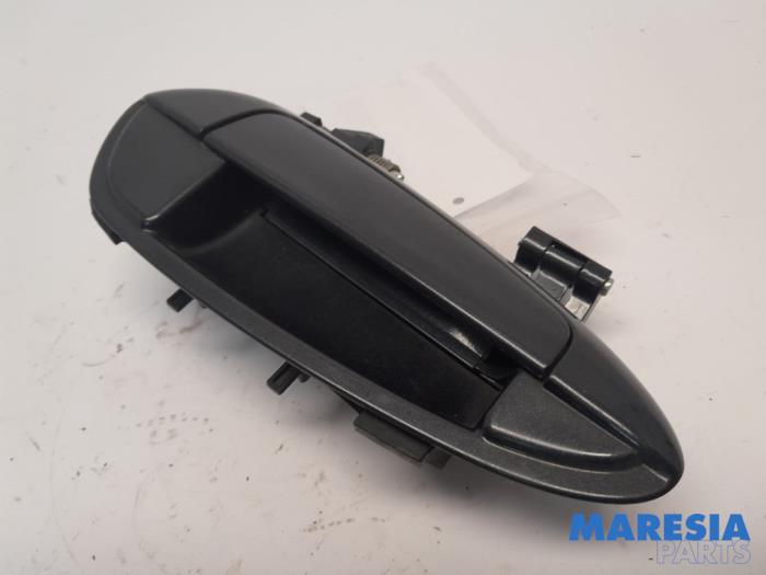 FIAT Punto 3 generation (2005-2020) Rear right door outer handle 735470946 25176482
