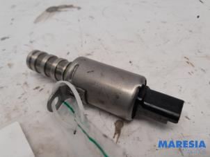 Gebruikte Nokkenas Sensor Peugeot 308 (L3/L8/LB/LH/LP) 1.2 12V e-THP PureTech 110 Prijs € 29,99 Margeregeling aangeboden door Maresia Parts