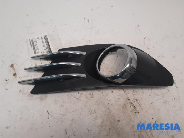 PEUGEOT 5008 1 generation (2009-2016) Other Body Parts 745305 25184166