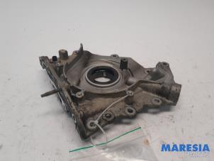 Gebruikte Oliepomp Peugeot 208 I (CA/CC/CK/CL) 1.4 HDi Prijs € 50,00 Margeregeling aangeboden door Maresia Parts