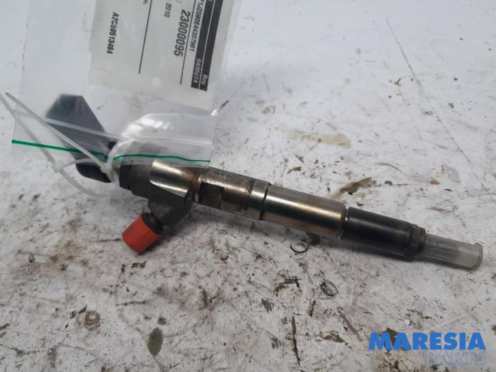 RENAULT Scenic 3 generation (2009-2015) Fuel Injector 166008052R 25182523